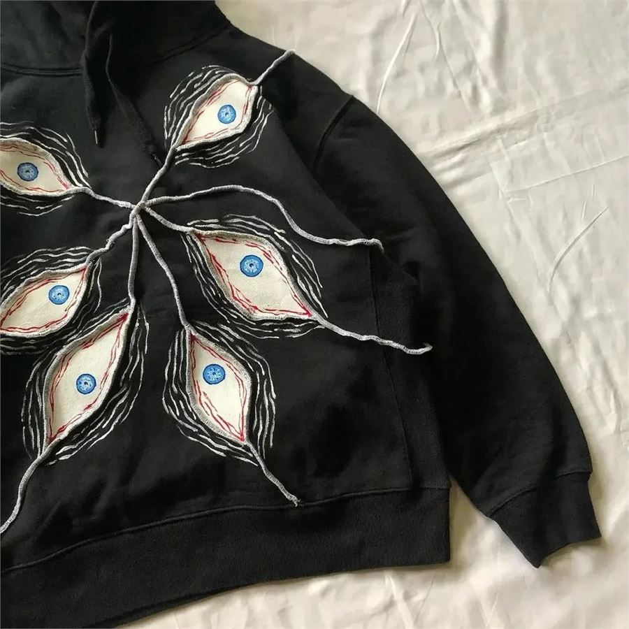 Siyah Six Eyes Kapüşonlu Sweatshirt